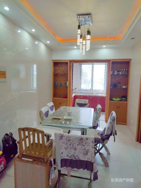 锦程花园精装三房二厅二卫飞机户型