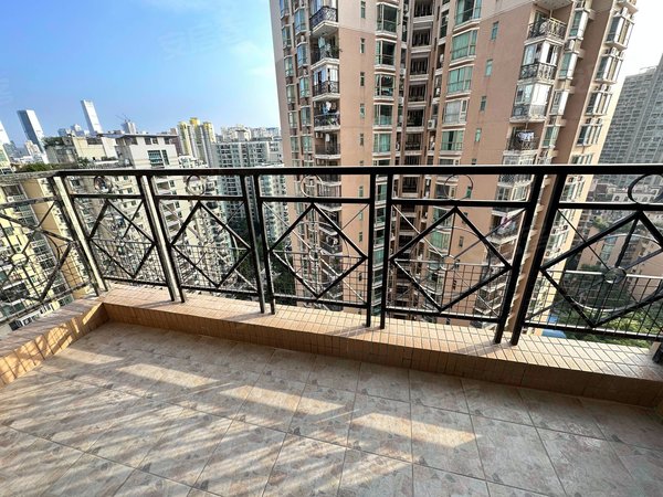 深圳南山南山中心区鸿瑞花园9号线.