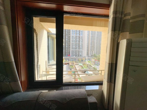 齐礼闫地铁口旁,近东方大厦索克世纪大厦,可短租,二七租房-郑州58安居