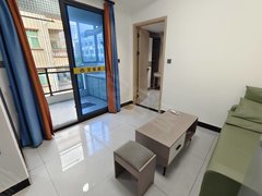 东莞长安厦边宝德利广场 一房一厅 大阳台 采光好 拎包入住 好停车出租房源真实图片