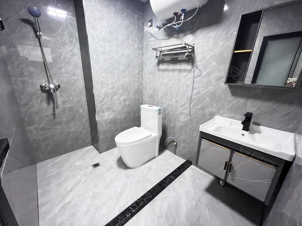 金华东阳东阳市中心艺海北路246号楼艺海北路 汉宁 东方国际附近 精装修  拎包入住 押一付一出租房源真实图片