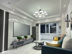 兴安盟乌兰浩特五一广场美高美商住小区 2室1厅1卫 精装修 配套齐全 南北通透出租房源真实图片