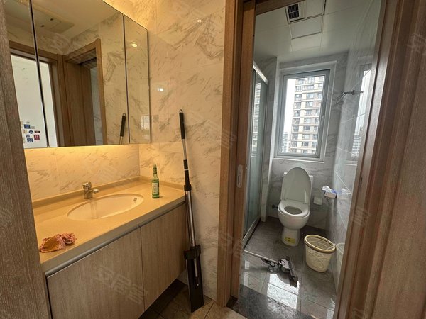 海宁长安镇农发区华景川万科潮起东方下沙奥特莱斯对面潮起东方万科精装三房两厅两卫出租出租出租房源真实图片