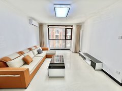 超高性价比，全新家具装修，稳定长租太阳宫半岛国际公寓