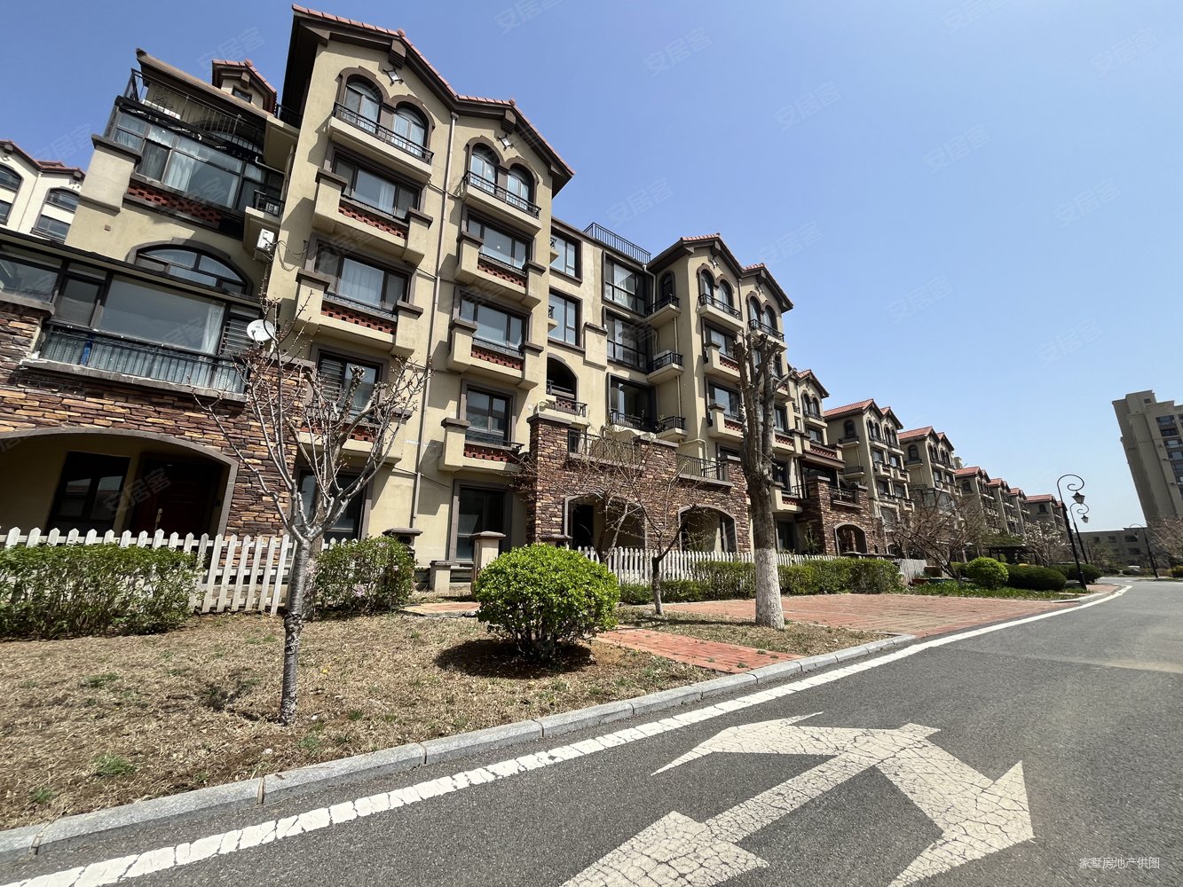 低手富即可购买70年精装别墅,上下两层, 房源,喜欢的来,世茂御龙海湾