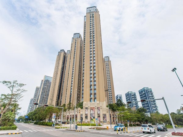 深圳南山深圳湾汉森吉祥龙花园吉祥龙花园精装修三房两厅出租 带家私