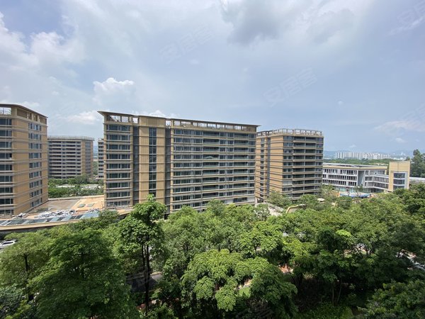 广州天河汇景新城侨鑫汇景新城龙熹山侨鑫汇景新城龙熹山 4室2厅3卫