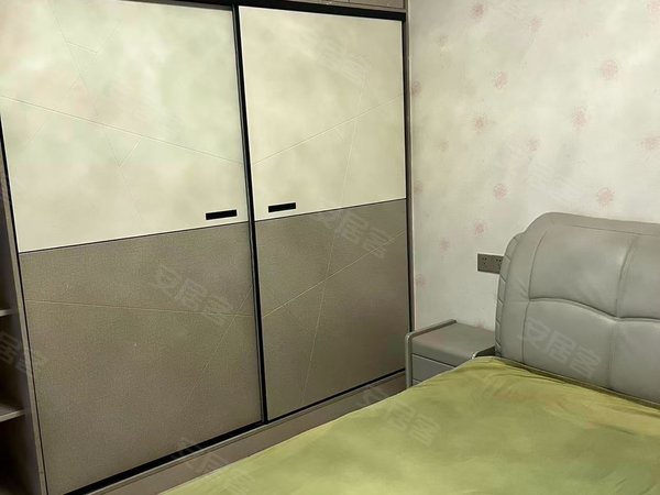 徐州丰县丰县城区锦绣东城锦绣东城精装两室电梯暖气房，吾悦附近，月租1083编号905出租房源真实图片