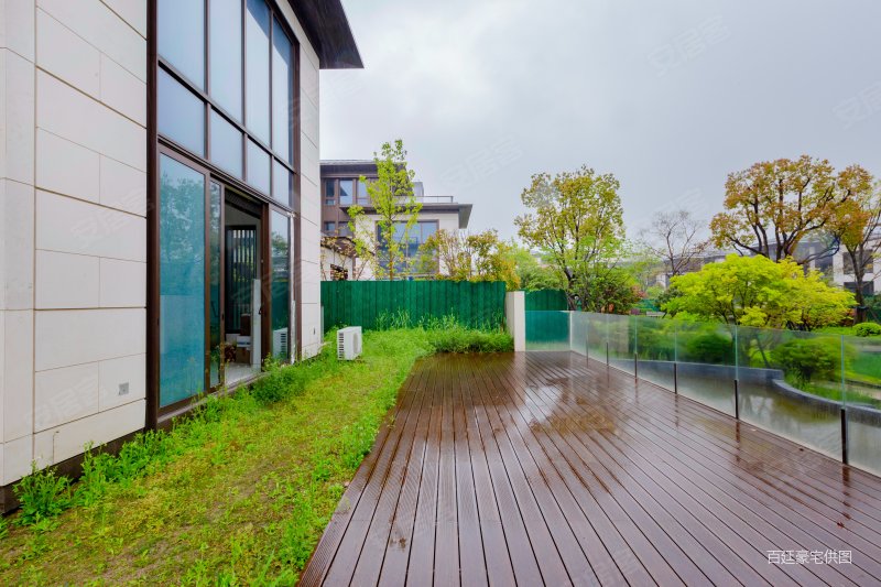 上海房产网>上海二手房>浦东二手房>碧云二手房>碧云尊邸(别墅)>