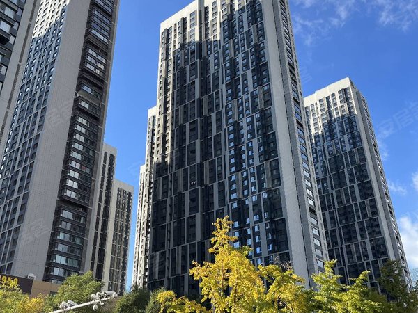 太原万柏林长风商务区华润悦府长风西街长风商务区万象城万国城丽华苑
