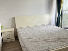 温岭温岭市区锦江中心出租：京都御府 一室一厅 天然气 1900元月出租房源真实图片