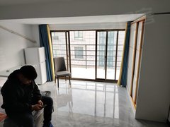 上海浦东惠南如果你经济不景气，我这里有精装全配一室户，大飘窗，出租房源真实图片