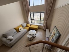 曲靖麒麟南城门花柯夜市旁边，南城门附近出租房源真实图片