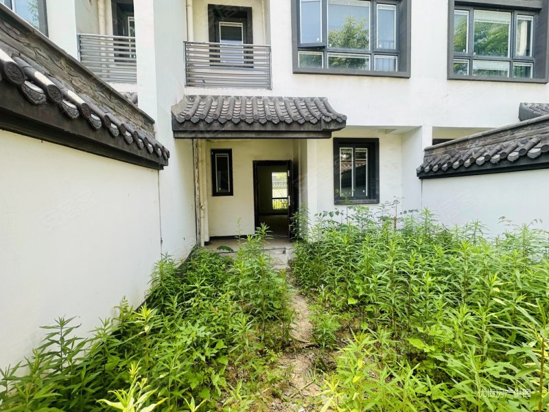 宝华山脚下 大宅门徽派别墅 前后院子 价格大胆谈 配套齐全