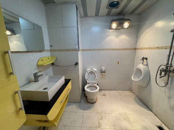 金华东阳东阳江北金玉广场小区市区商业成熟，出行方便出租房源真实图片