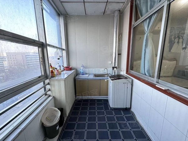 潍坊奎文新华路金宝水晶名城可短租月付,印象汇 市府广场 银座 新华路