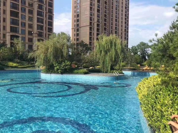青岛城阳流亭星河湾二号园星河湾二号园 4室2厅3卫 配套齐全 精装修
