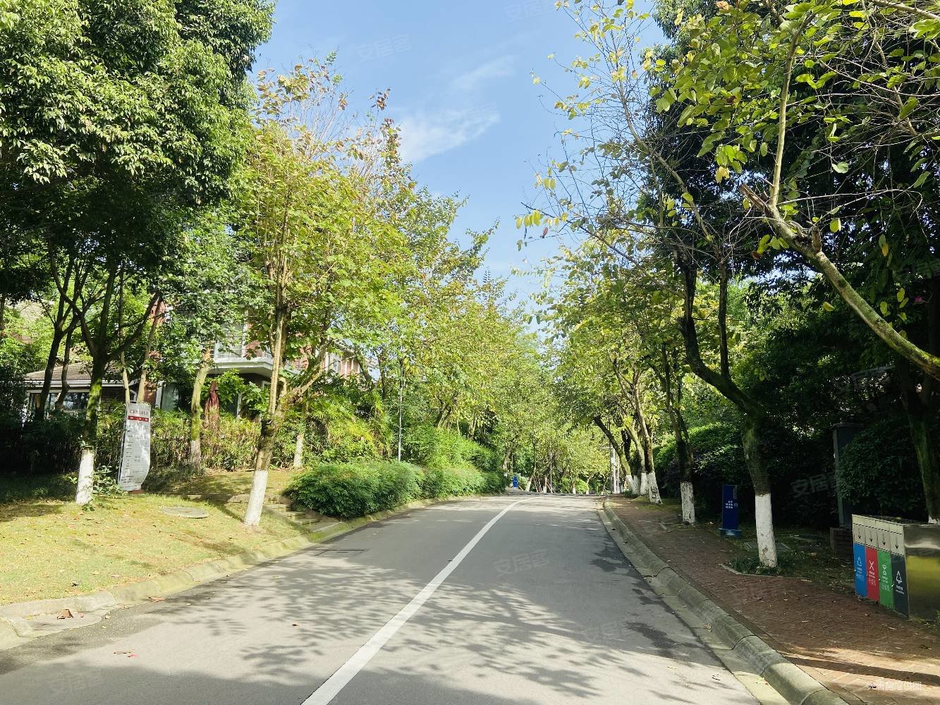 牧马山易城4室5厅3卫362㎡南北610万