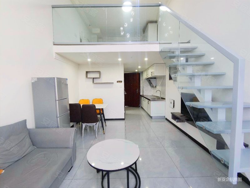 远洋新干线地铁口loft小公寓,周边配套齐全,环境好,远洋新干线二手房