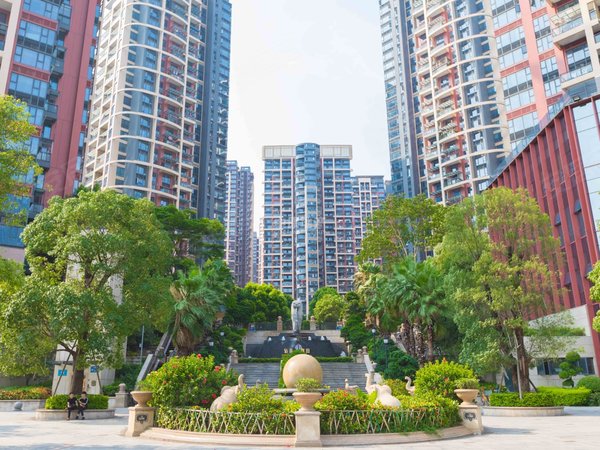 深圳龙岗坂田信义嘉御山坂田北 次新大社区 精装两房出租房源真实图片