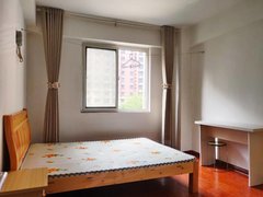 东平稻香街东平稻香明湖中学，人民公园，体育馆，政务大厅，公安局，交通方便，干净出租房源真实图片