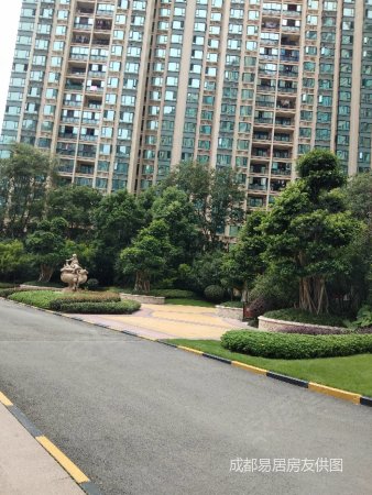 郫都区 西华大学旁 地铁口 现房公寓 恒大帝景 单价6900