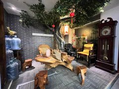 郑州郑东新区CBDCBD高端商住接待会所 全套红木家具 拎包办公出租房源真实图片