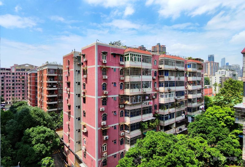 金兴花园2室1厅1卫63㎡南230万