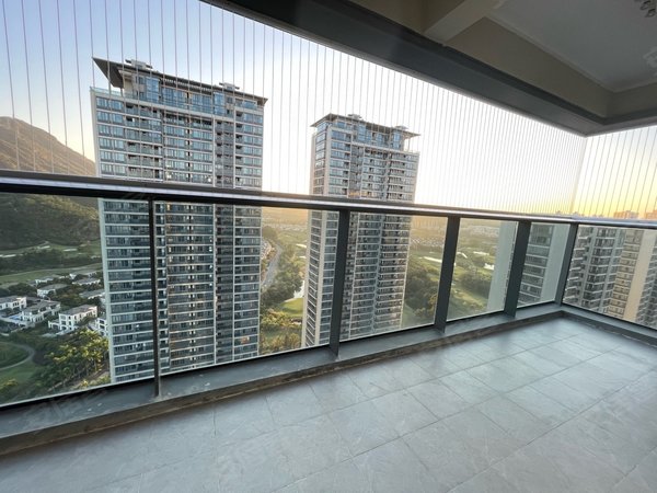 珠海高新区唐家湾翠湖香山百合苑(翠湖香山百合苑)精装3房,家私电齐全