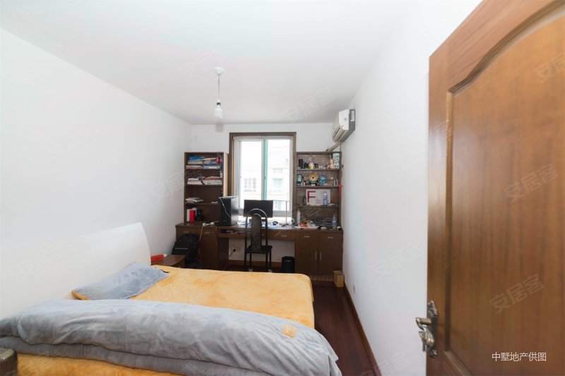 顶楼复式 带大露台 离 近 诚心出售 价格可小刀,康利园(北区)二手房