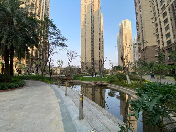 佛山南海金融高新区中海锦城笋租 中海锦城141方四房  拎包入住 安静