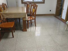 扬中扬中市区市中心江洲小区，2楼，3室一厅一卫，精装修，拎包入住，环境好随时看出租房源真实图片