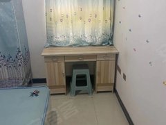 阿克苏阿克苏市阿克苏城区银基王朝 4室1厅1卫出租房源真实图片