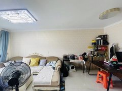 深圳宝安碧海湾本人实拍:玉湖湾精装三房两卫出租,带家私电器,近碧海湾地铁口出租房源真实图片
