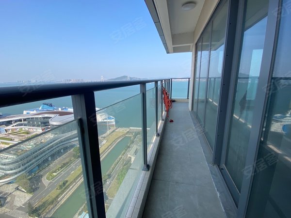 广州南沙南沙湾中交蓝色海湾中交蓝色海湾,地铁口,海景房,四室两厅