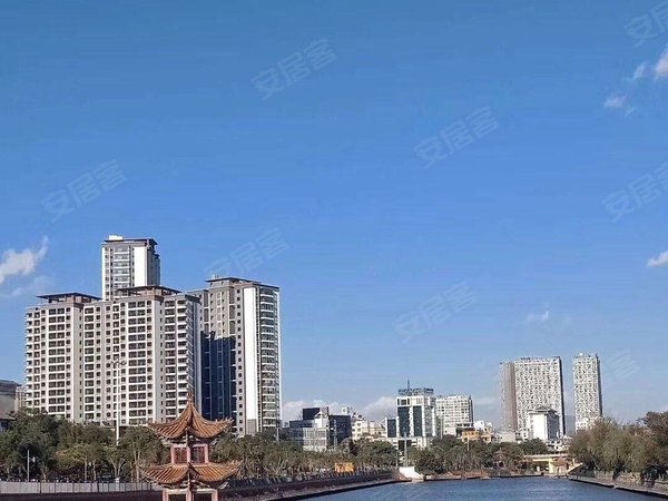 大理大理市昆百大泰业城水岸华府水岸华府 4室2厅2卫出租房源真实图片