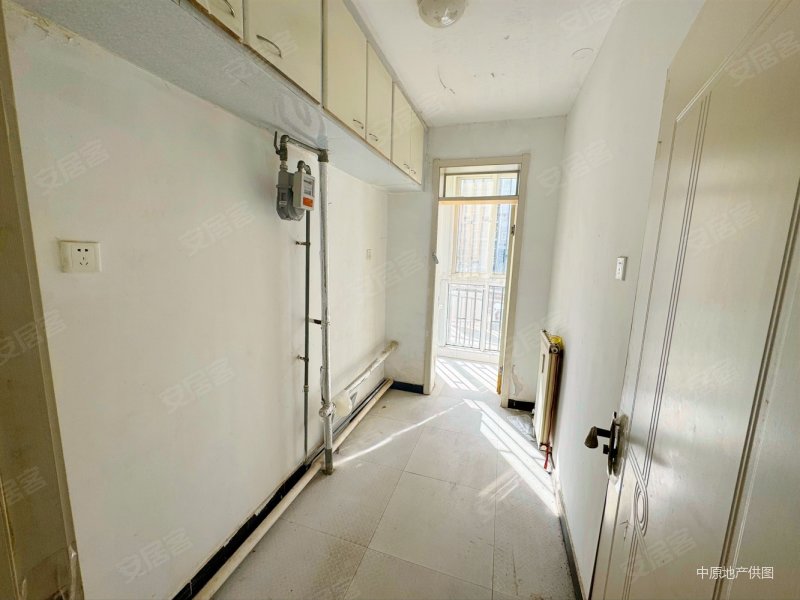 秋瑞家园近地铁出行方便集中供暖电梯房商圈成熟