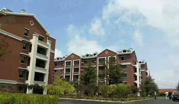 即墨区 蓝色硅谷 金府花园 紧邻地铁 恒大童世界旁 可贷款