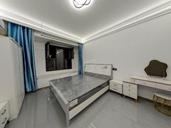 启东启东文峰大世界文峰大世界吾悦首府 1室1厅1卫 电梯房 45平 精装修出租房源真实图片