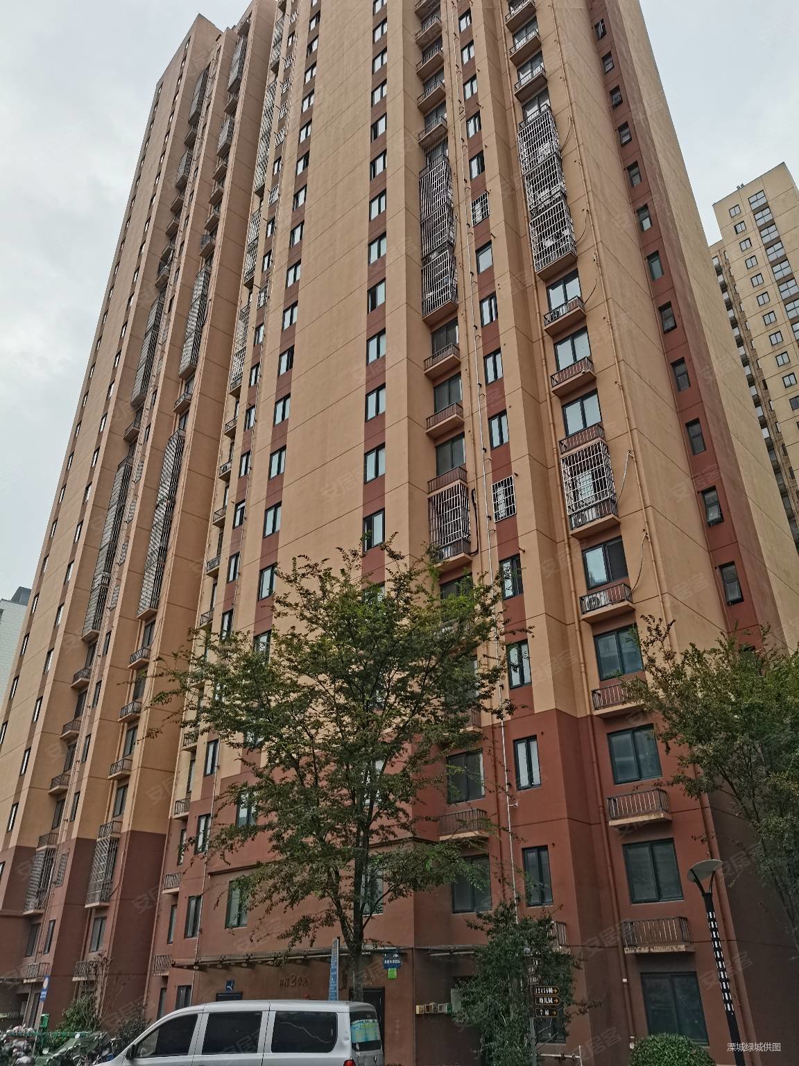 夏林新村7楼124平米321卫1468万