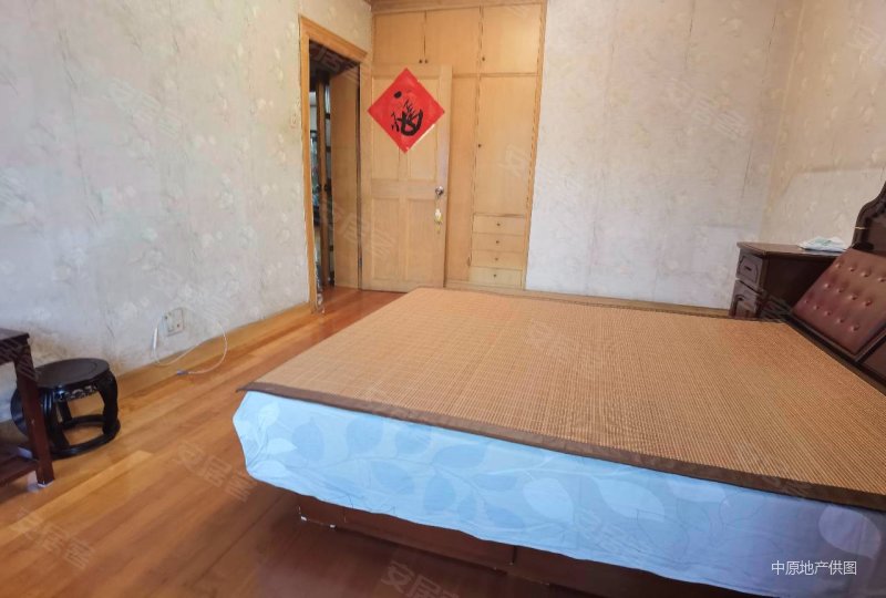 金鹏花园(西区) 满五   交通便捷 近地铁 正规商品房