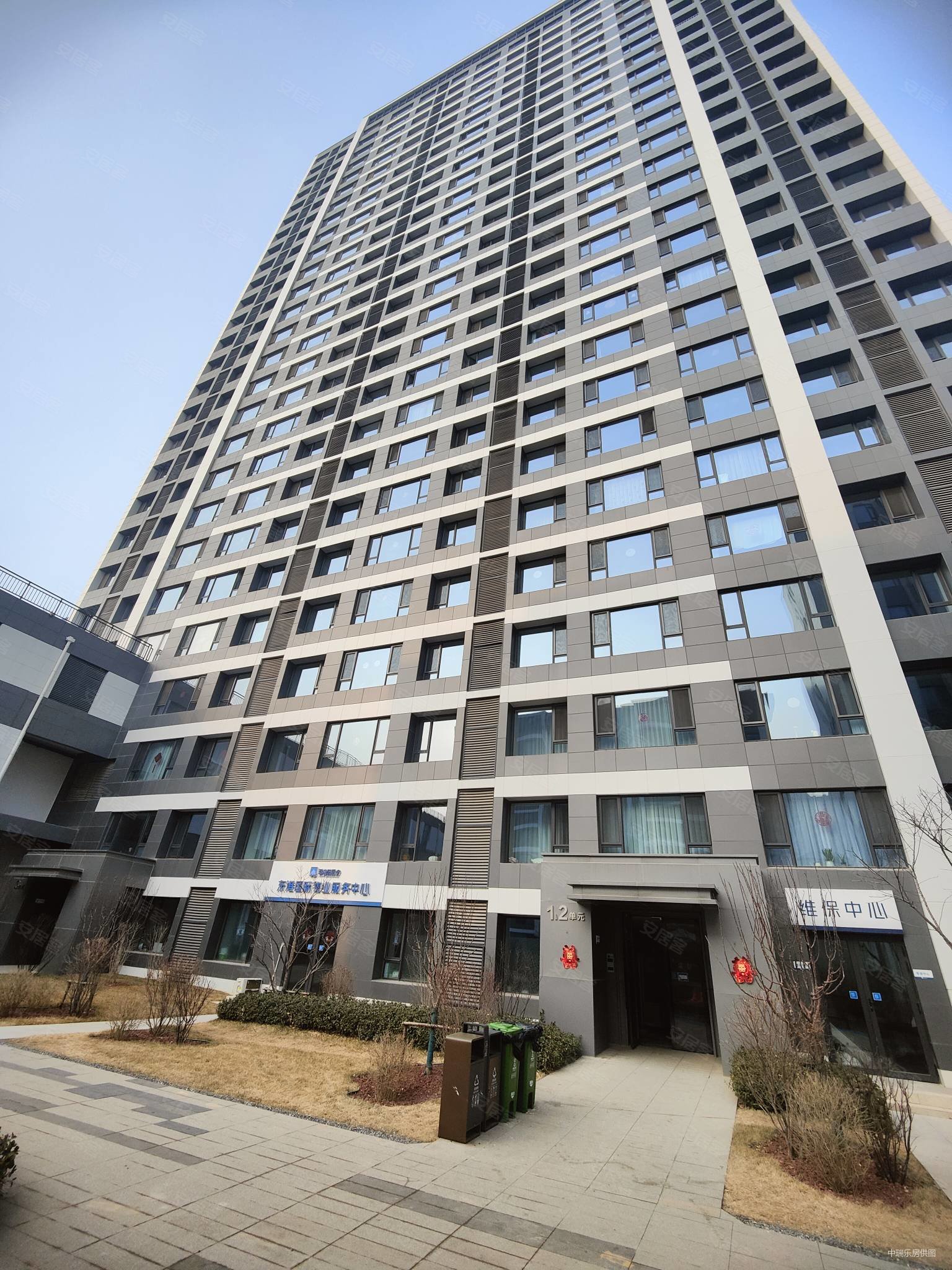 碧桂园东港国际3室2厅2卫114.61㎡南北220万