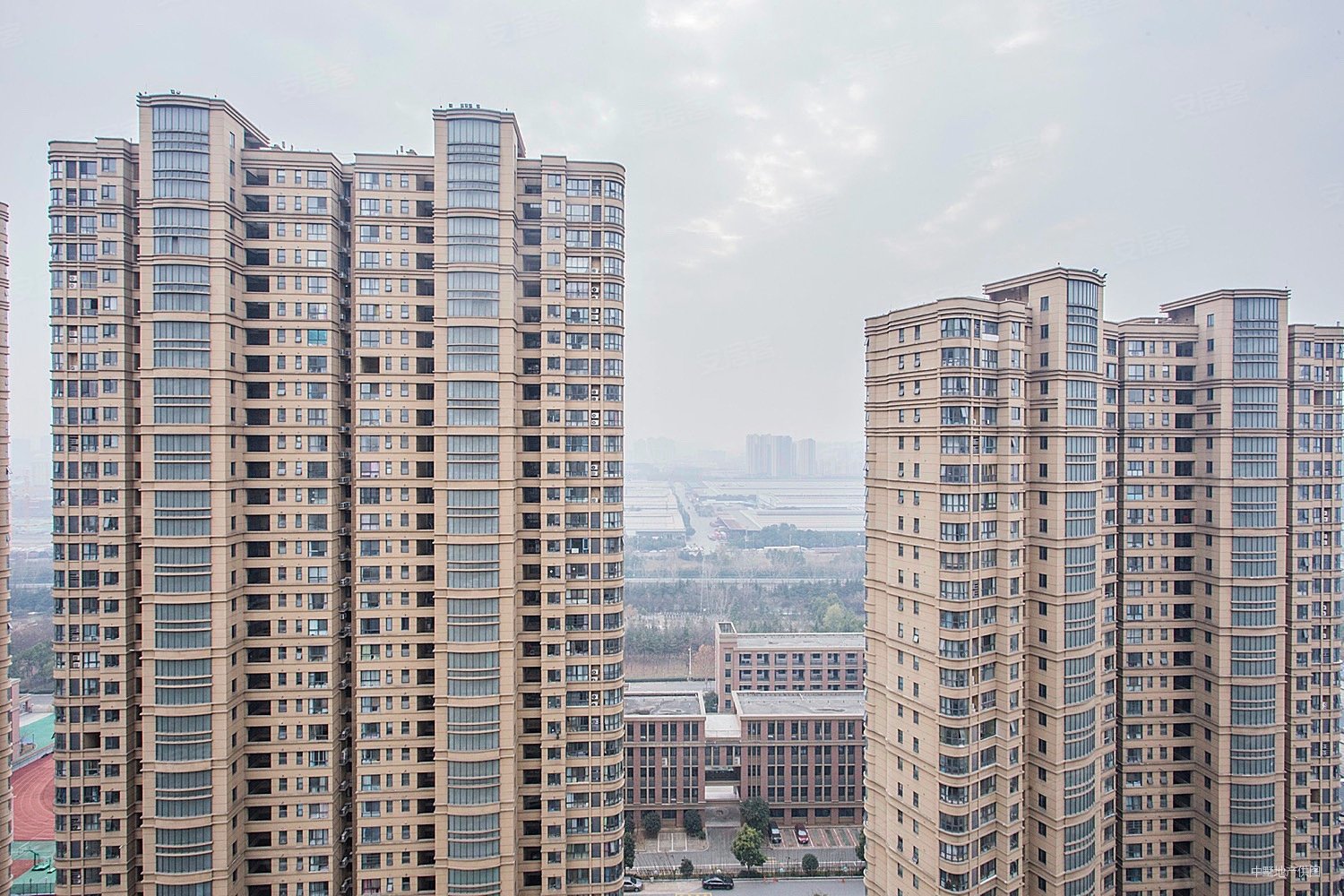 高新区百商悦澜山精装修南北通透三室两厅两卫