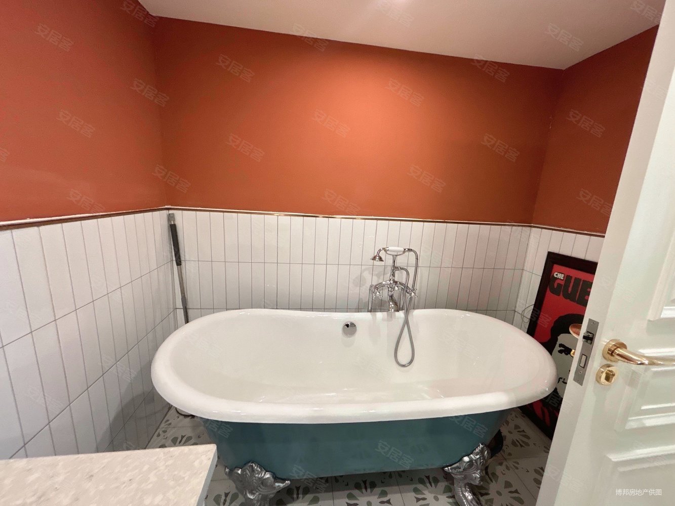 恒大绿洲二期1室1厅2卫65㎡南北45万