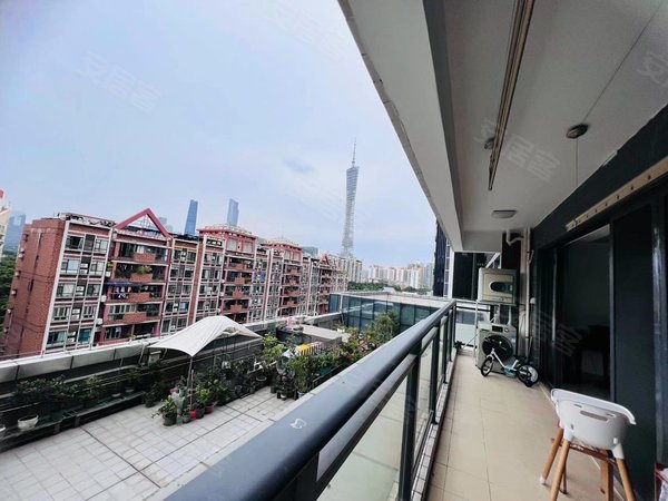 广州海珠广州塔领江公馆领江公馆  豪华四房带主套  7米观景台  真望