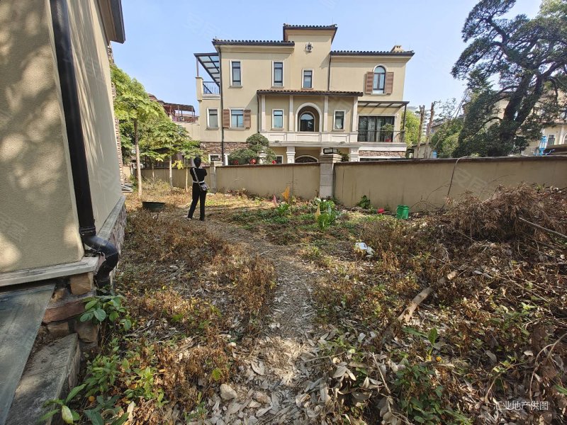 中信御园别墅独立区,新出大别墅占地900平