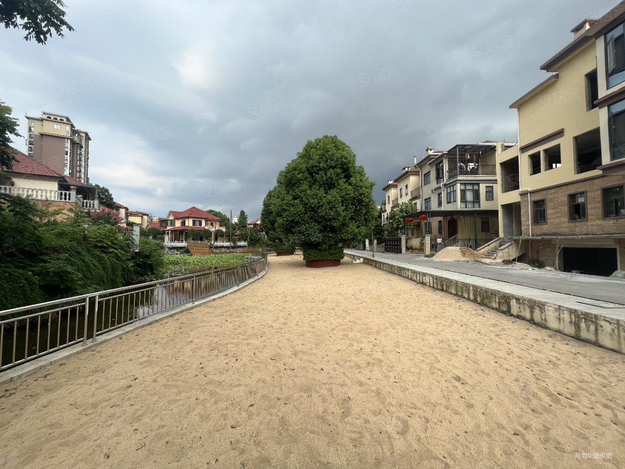 九龙领仕汇别墅