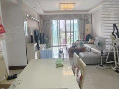 顺德龙江盈信城市广场大四房家具家电齐全，拎包入住，已做清洁带人即可入住！！！出租房源真实图片