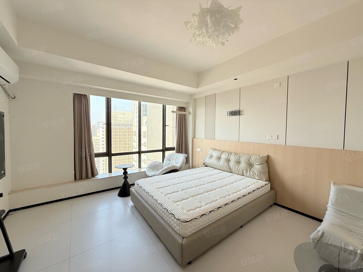 贺龙体育馆、白沙路、拎包入住、、可月付、侯家塘