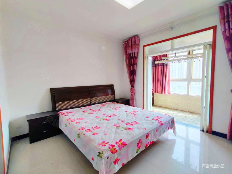 天慧城 中间楼层 双卫 电梯房 满二 临地铁